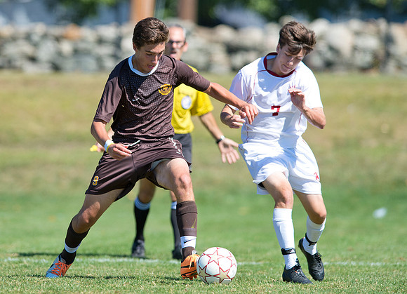 homecoming14_soccer_db_0151