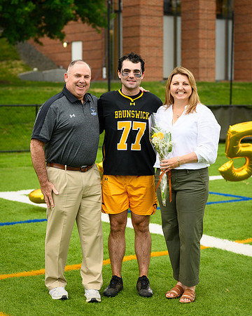 lacrosse_2025-05-13_seniorday_wkl3_0844b