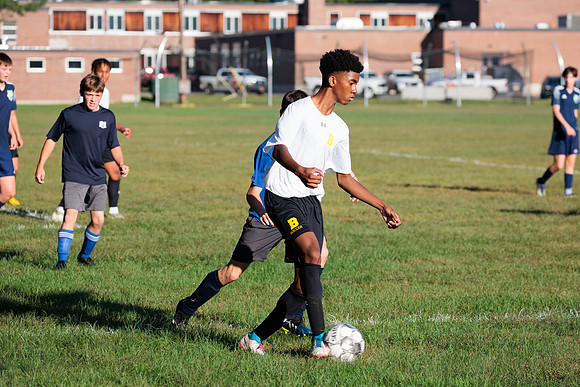 randolphvt2223_tripsoccerpre_game_bdf2_0016