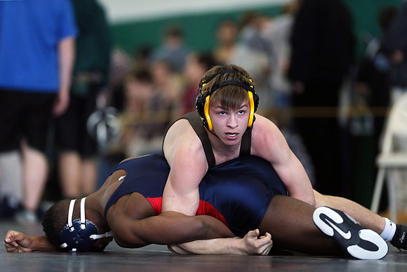 wrestling_newengland_dstroh_1923a