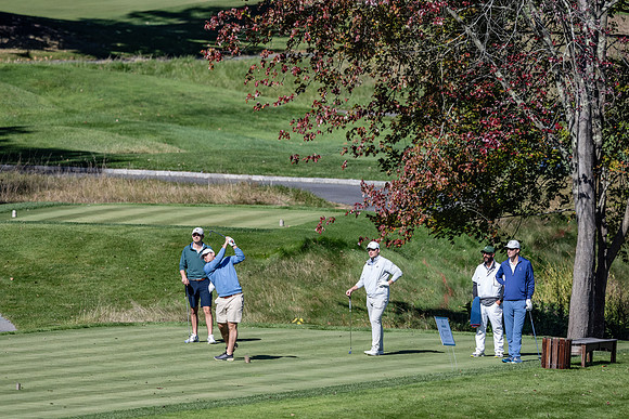 hc24_alumnigolf_dburns1_2375