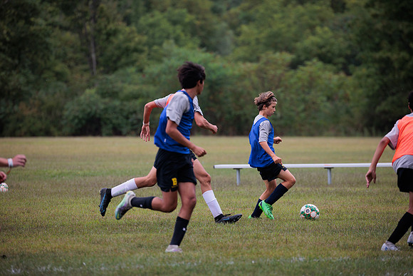 randolphvt2223_tripsoccerpre_scrimmage_bdf2_9396