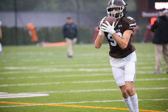 hc22_football_bdf1_1379
