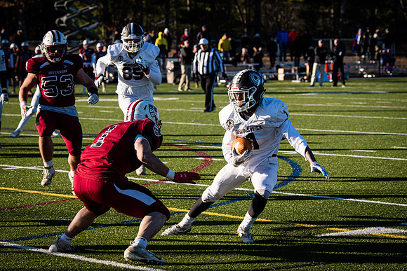 football_nepsac19_wkl5_3092
