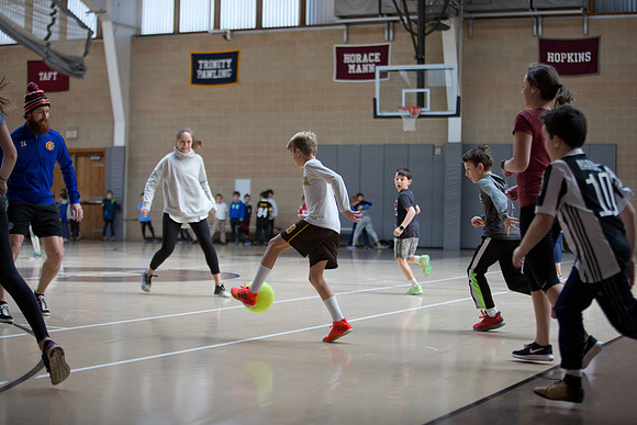 soccer_gr4 faculty18_mkras_0027