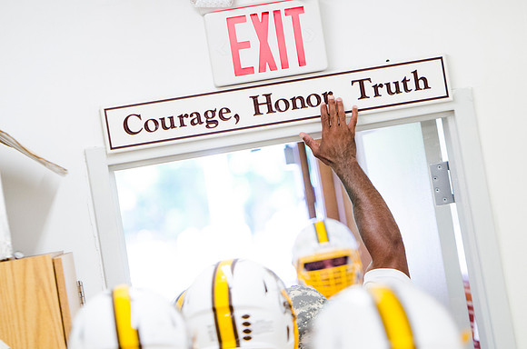 homecoming14_football_wkl_0385