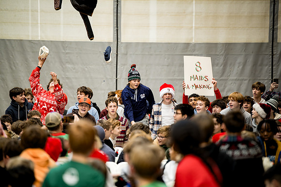 holiday_assembly24_ah_0497