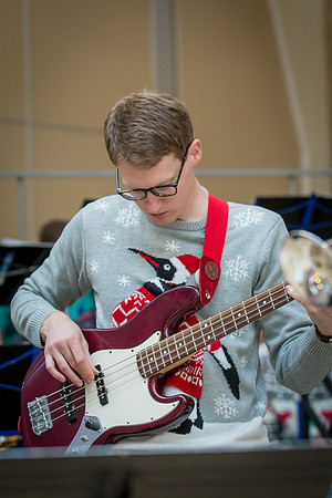 holiday_allschool16_jfess_6782