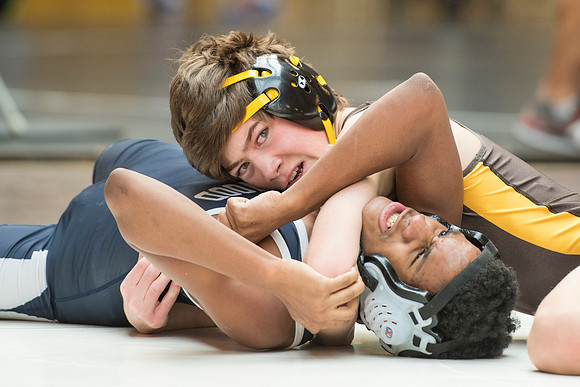 wrestling_bit18_dburns_0918