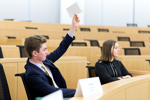 modelun18_fordham_mkras_0036