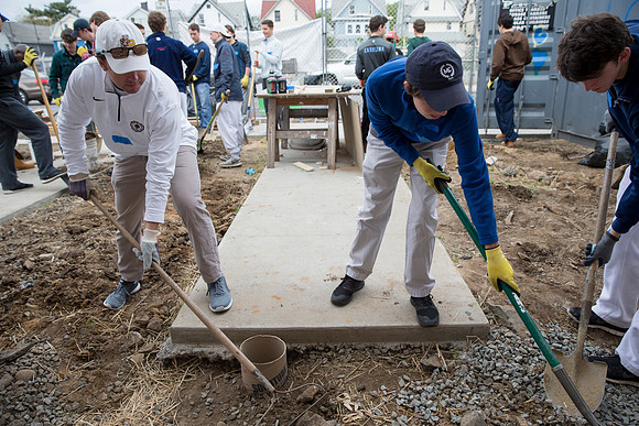 commserv16_habitatforhumanity_mg_6855