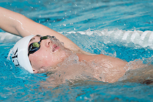 swimming_dburns_9346