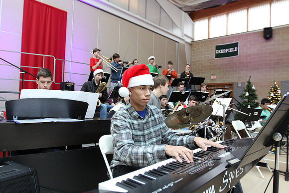 holidayassembly_5100