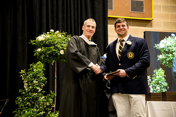 graduation25_diploma_ah_0804