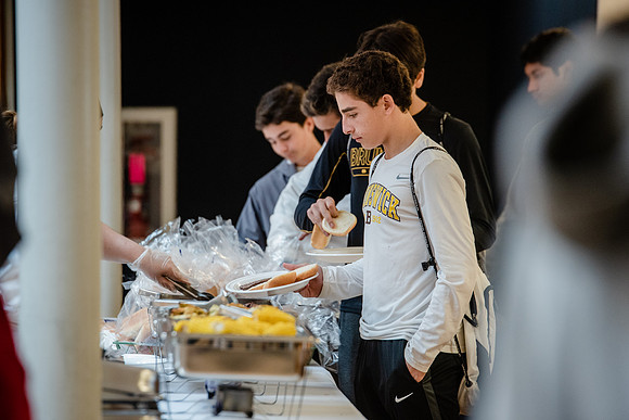 commserv18_lunch_hp_1476