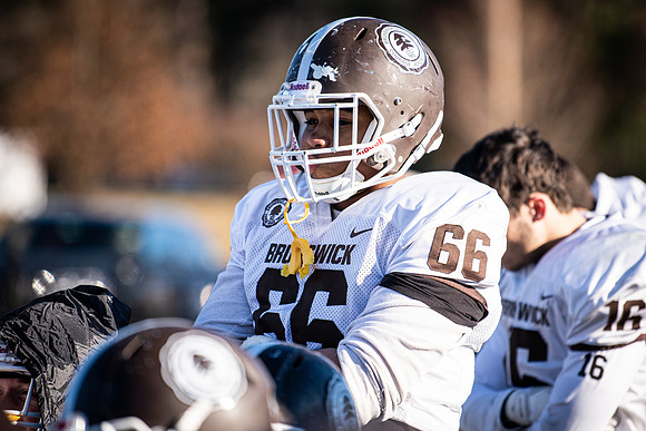 football_nepsac19_wkl8_1578
