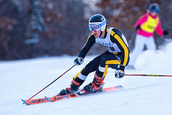 skiing_2016-02-09_dburns_8323