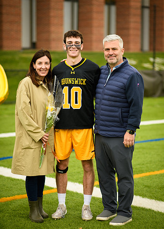 lacrosse_2025-05-13_seniorday_wkl1_8423b