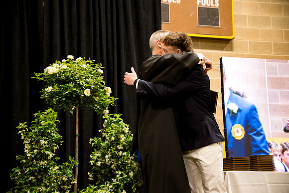 graduation25_diploma_ah_0730