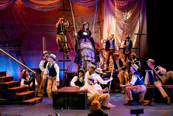 hmspinafore_springmusical25_sat2_us_ah_0021