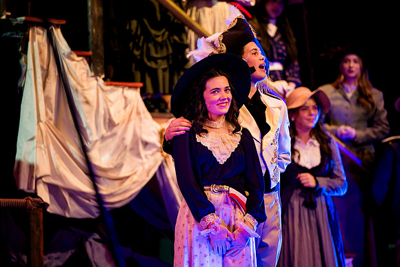 hmspinafore_springmusical25_fri_us_ah_0231
