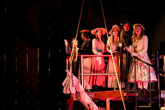 hmspinafore_springmusical25_fri_us_ah_0094