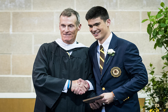 graduation18_wkl_3737