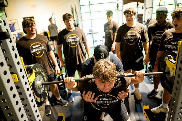 football_liftforlife25_ah_0135