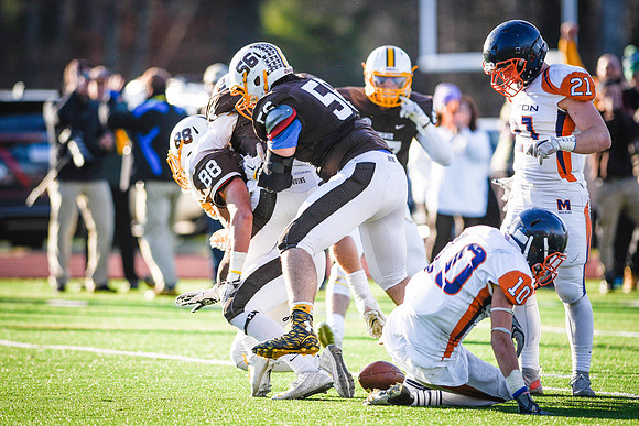 football_nepsac15_wkl_0694