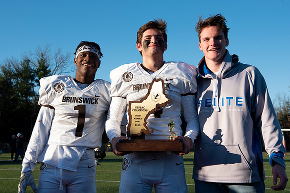 football_nepsac19_rmcc_6133