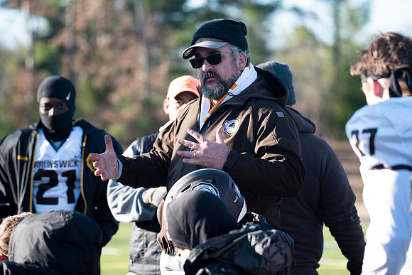 football_nepsac19_rmcc_5654