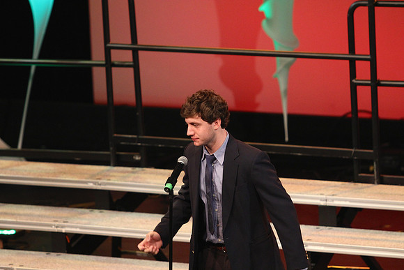 talentshow_us_2342