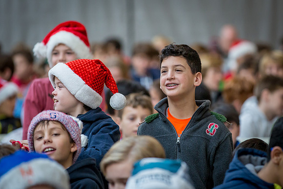 holiday_allschool16_jfess_6916