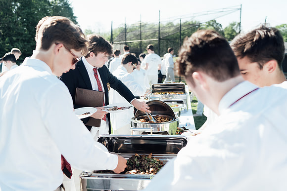 seniorfaculty_cookout18_jk_3157