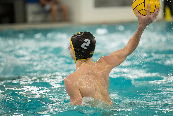 waterpolo_2021-10-09_varsitya_dburns_4520