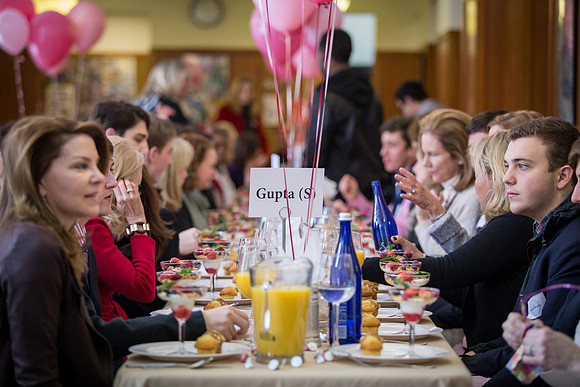 seniormom_vdaybfast_jfess_1624