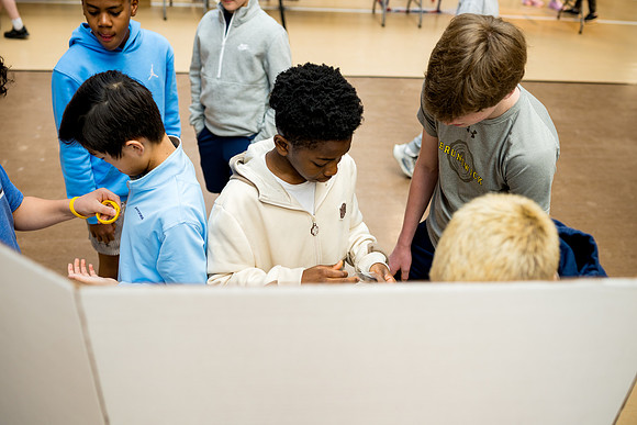 sciencefair25_ms_ah_0084