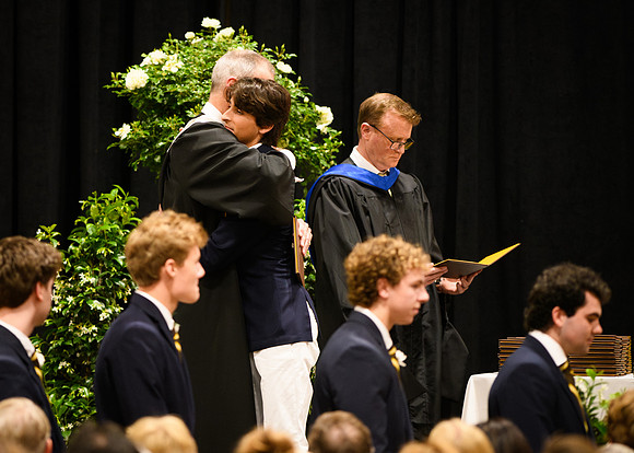 graduation25_diploma_wkl1_4776