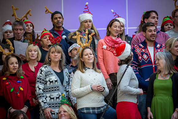 holiday_allschool16_jfess_6960