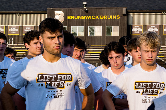 football_2024-08-01_liftforlife_ah_0015