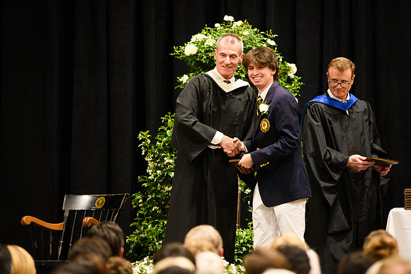 graduation25_diploma_wkl1_4909