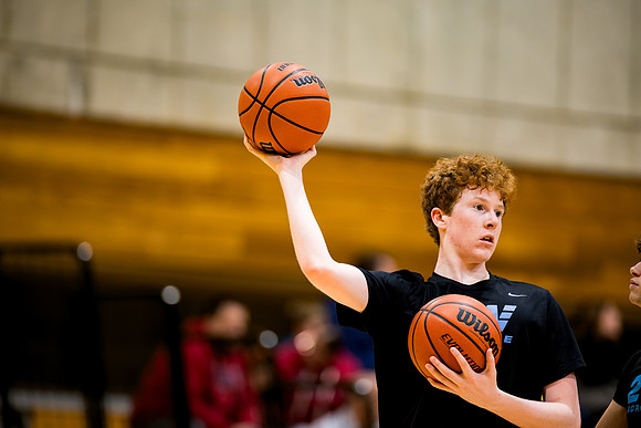 basketball_jv_2024-120-07_ah_0021