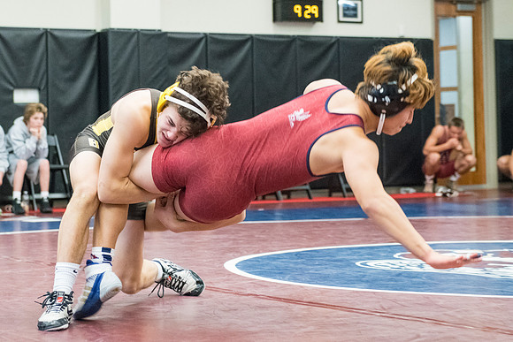 wrestling_2017-12-06_dburns_1305