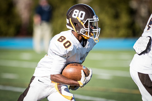 football_nepsac16_wkl_3689