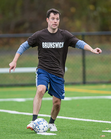alumni_soccer16_db_7827