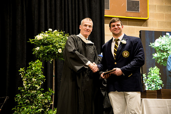 graduation25_diploma_ah_0803