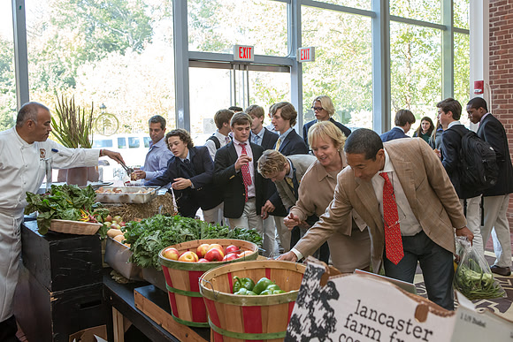 farmersmarket_jfess_6115