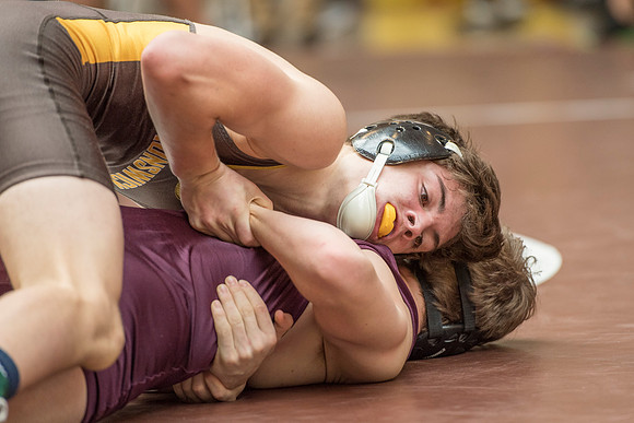 wrestling_bit18_dburns_1125