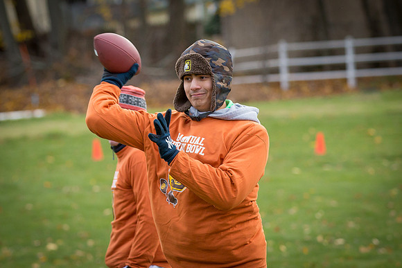 turkeybowl16_jfess_8587