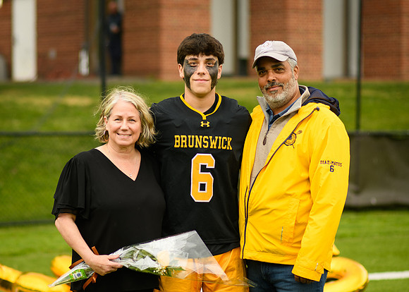 lacrosse_2025-05-13_seniorday_wkl1_8451